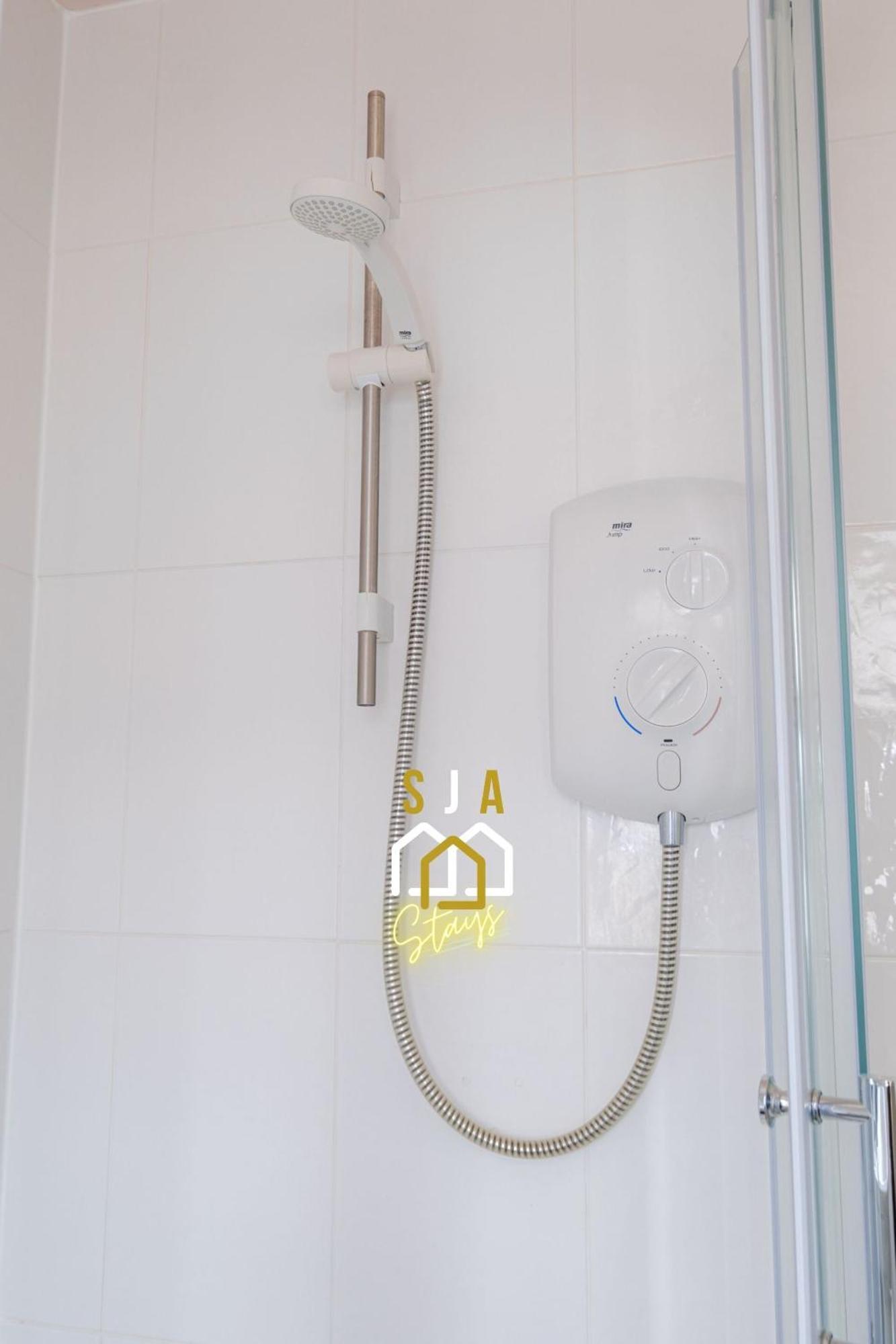 Banchory House - Sja Stays - 2 Bed House Bilik gambar