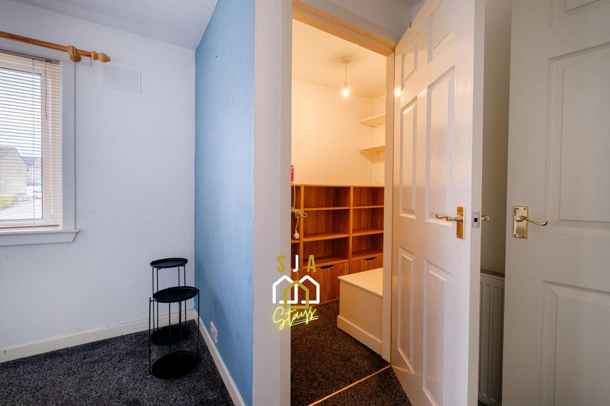 Banchory House - Sja Stays - 2 Bed House Bilik gambar