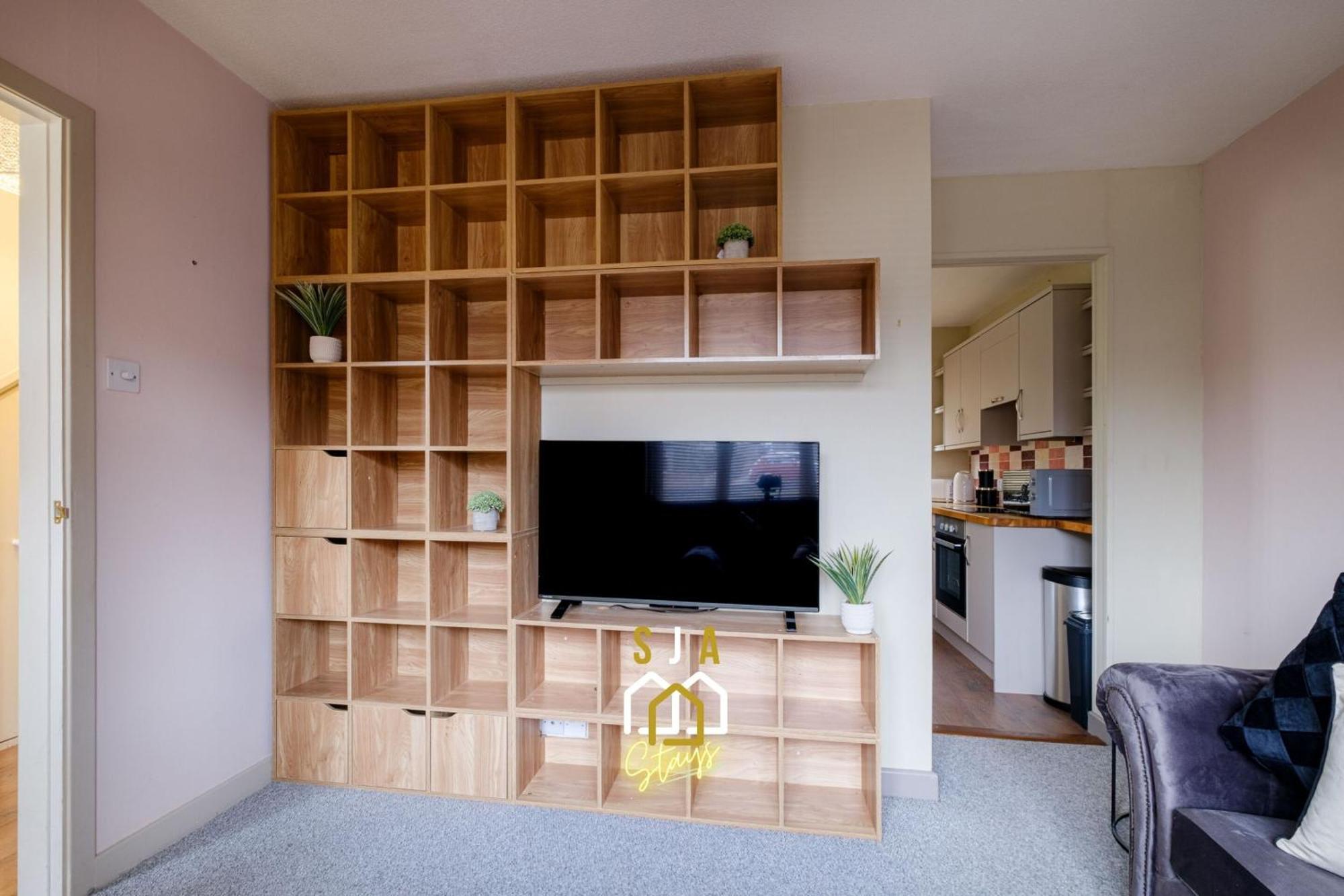 Banchory House - Sja Stays - 2 Bed House Bilik gambar